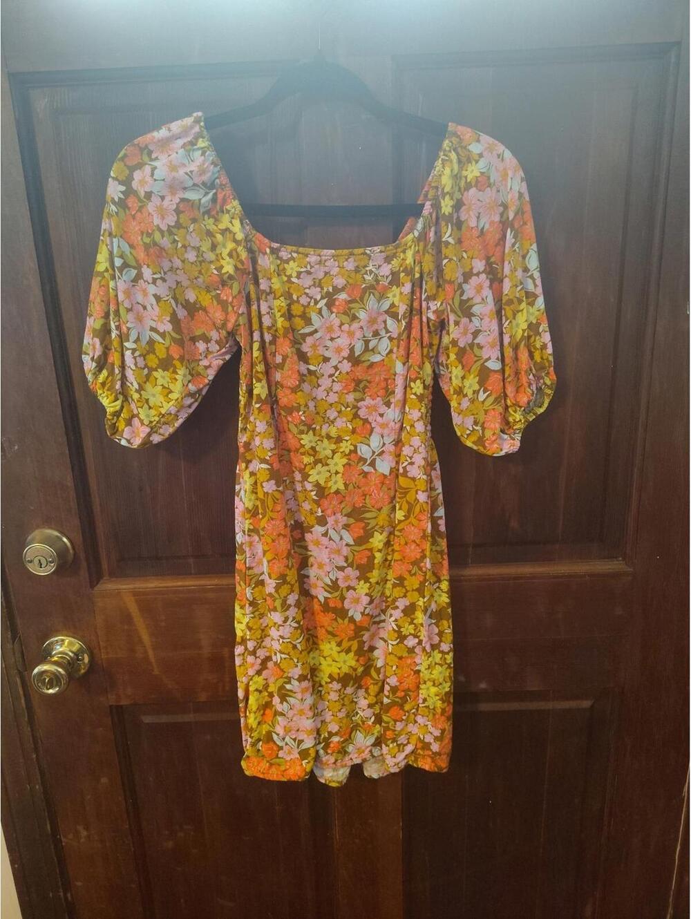 Billabong Paradise Floral Mini Dress xs